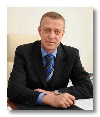 Министр строительства и архитектуры края В.Цапалин 