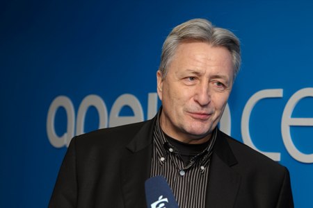А.Якушев